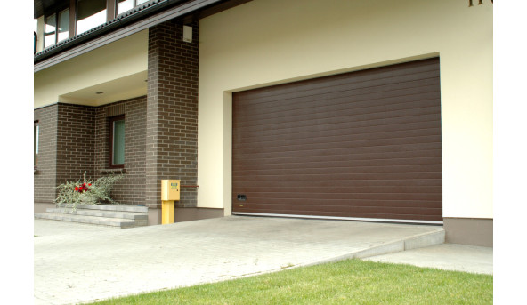 Секционные гаражные ворота Alutech Trend 2500 х 2000 мм