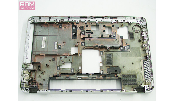 Нижня частина корпуса для ноутбука HP Pavilion 15-e011sr  15.6 " UL-E173569 JTE37R65TP003 , Б/В,  Є подряпини та потертості   Є пошкодження  (фото)