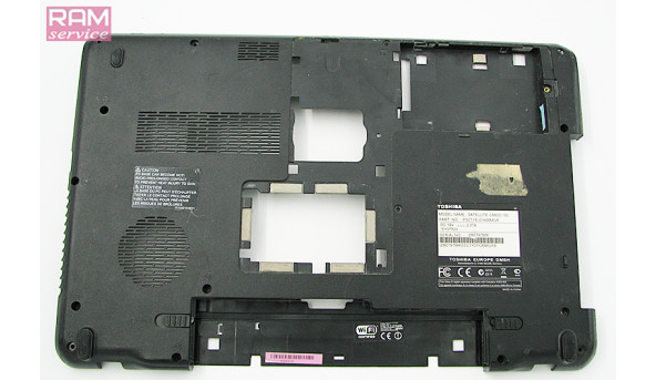 Нижня частина корпуса для ноутбука Toshiba Satellite C660 15.6" AP0IK000100, Б/В,  Є подряпини та потертості   Є пошкодження кріплень (фото)