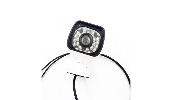 AHD видеокамера LuxCam MHD-LBA-A720 с витрины