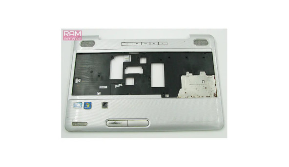 Середня частина корпуса для ноутбука Toshiba Satellite L500 15.6"  AP073000102, Б/В, Є подряпини та потертості