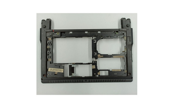 Нижня частина корпуса для ноутбука Packard Bell PAV80, 10.1", ap0fc000300, б/в. В хорошому стані, без пошкодженнь.