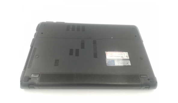 Великий мультимедійний ноутбук Asus X54C,