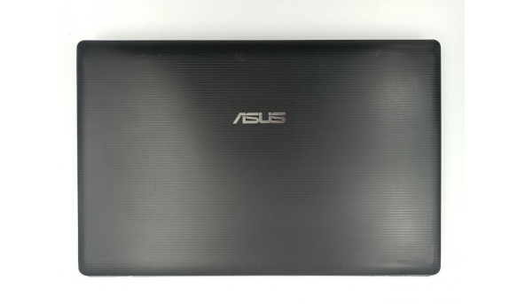 Великий мультимедійний ноутбук Asus X75V