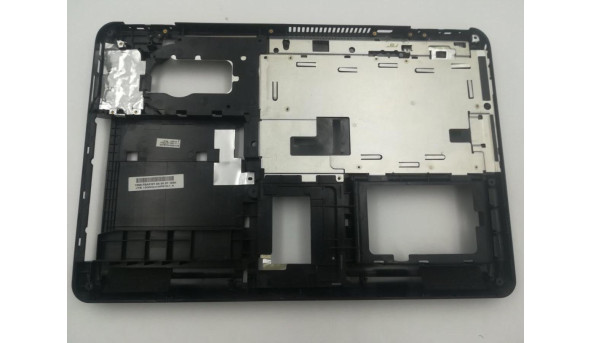 Нижня частина корпуса для ноутбука Asus X5EA, 15.6", 13n0-fba0101, 13gnwj1ap010-1, б/в. В хорошому стані, без пошкодженнь.