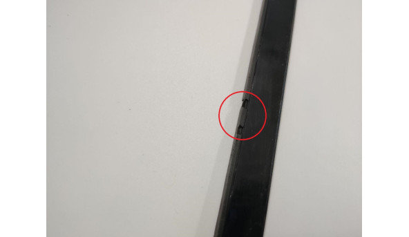 Рамка матриці для ноутбука HP Pavilion dv6, dv6-3170sr, 15.6", 3ilx6lbtp10, ealx6005010, б/в. Кріплення цілі, пошкоджена гумова вкладка (фото) - 12334