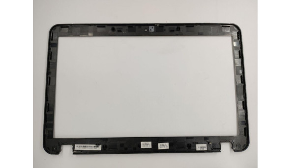 Рамка матриці для ноутбука HP Pavilion dv6, dv6-3170sr, 15.6", 3ilx6lbtp10, ealx6005010, б/в. Кріплення цілі, пошкоджена гумова вкладка (фото) - 12334