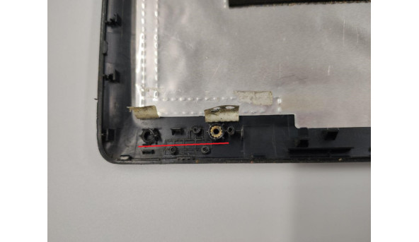 Кришка матриці для ноутбука Lenovo G580, 15.6", ap0n2000410, б/в. Має зламані нижні кріплення (фото)