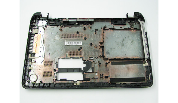 Нижня частина корпуса для ноутбука HP 15-f162dx 15.6″ EAU960020, Б/В, Є подряпини та потертості Є пошкодження (фото)