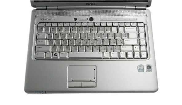 Ноутбук Dell Inspiron 1525, 15.4", Intel Pentium Dual Core T4200, 3 GB RAM, 320 GB HDD, Intel GMA X3100, Windows 7, Б/В