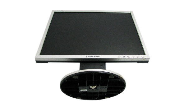 Монітор Samsung 740N, 17.0", TFT TN, 1280x1024, 5:4, 600:1, 8ms, 160/160, VGA, Б/В