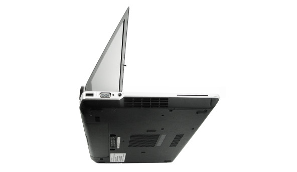 Ноутбук Dell Latitude E6330, 13.3", Intel Core i7-2670QM, 4 GB RAM, 320 GB HDD, NVIDIA NVS 4200M, Windows 10, Б/В