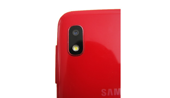 Смартфон Samsung Galaxy A10, 6.2", Samsung Exynos 7884, ОЗУ 2 ГБ, 32 ГБ, основна камера 13 Мп,  фронтальна 5 Мп, Android 10, Б/В