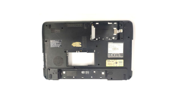 Нижня частина корпусу для ноутбука Toshiba Satellite L650 V000210970, Б/В