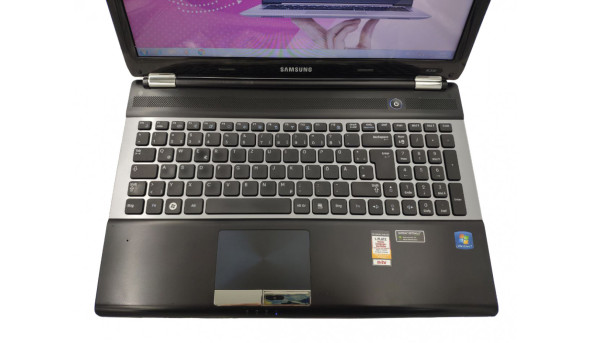 Ноутбук Samsung RC530 Intel Core i5-2410M 4Gb RAM 320Gb HDD Nvidia Geforce 540M 2Gb [15.6"] - ноутбук Б/В