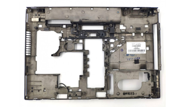 Нижня частина корпусу для ноутбука HP EliteBook 8560p 641182-001 - корпус для ноутбука HP Б/В