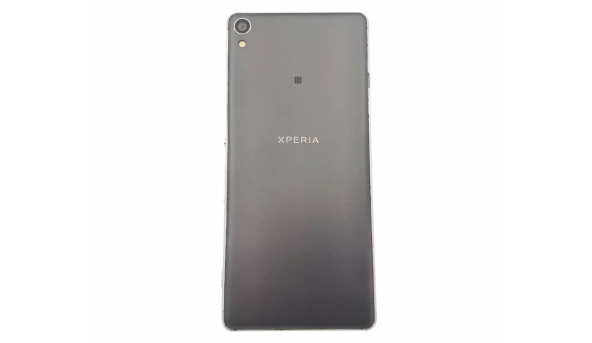 Смартфон Sony Xperia XA Dual F3112 2/16Gb Android 7.0 - смартфон Б/У