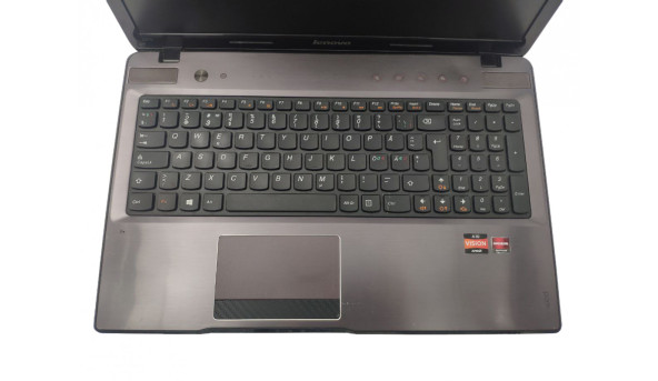 Ноутбук Lenovo Z575 AMD A8-3500 4Gb RAM 500Gb HDD AMD Radeon HD6650G 2Gb [15.6"] - ноутбук Б/В