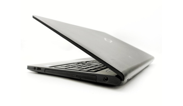 Ноутбук Fujitsu Lifebook A555 Intel Core I3-5005U 6 GB RAM 500 GB HDD [15.6"] - ноутбук Б/У - 225928