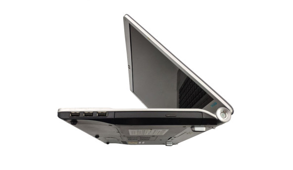 Ноутбук Sony VGN-FW11E Intel Core 2 Duo P8400 3Gb RAM 320Gb HDD ATI Mobility Radeon HD 3470 15.6" -ноутбук Б/У