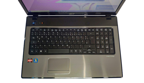 Ноутбук Acer 7551 AMD Phenom II N660 4Gb RAM 320Gb ATI Mobility Radeon HD 5650 17.3" Б/В