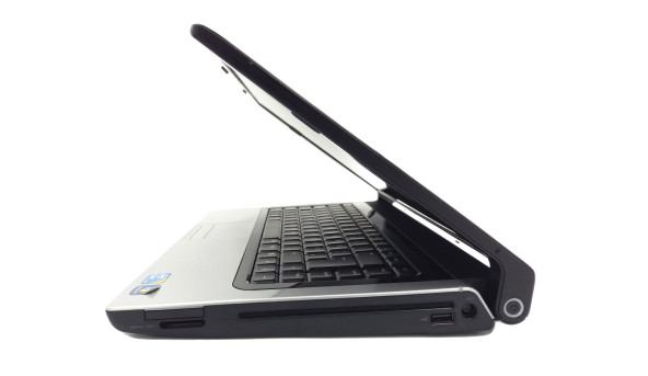 Ноутбук Dell Studio 1558 Core I3-350M 3 GB RAM 160 GB ATI Mobility Radeon HD 5470 [15.6"] - ноутбук Б/В