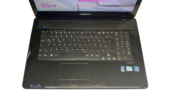 Ноутбук Medion E7212 Intel Pentium T4500 3Gb RAM 320Gb HDD [17.3"] - ноутбук Б/У