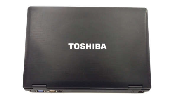 Ноутбук Toshiba A11-1J9 Intel Core I3-380M 3 GB RAM 500 GB HDD [15.6"] - ноутбук Б/В