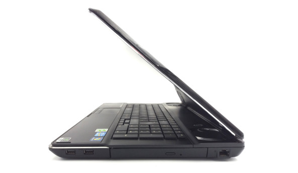Ноутбук Fujitsu LifeBook NH751 Core I5-2410M 4 GB RAM 500 GB HDD NVIDIA GeForce GT 525M [17.3"] - ноутбук Б/В