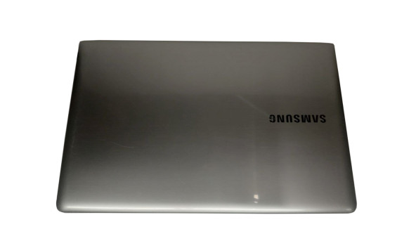 Ноутбук Samsung NP300E5E Intel Pentium 997 4Gb RAM 320Gb HDD [15.6"] - ноутбук Б/У - 246654