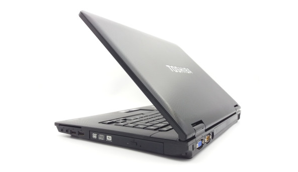 Ноутбук Toshiba Tecra S11 Intel Core I5-560M 6 GB RAM 320 GB HDD NVIDIA NVS 2100M [15.6"] - ноутбук Б/В