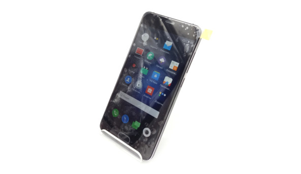 Смартфон Meizu U10 Mediatek MT6750 3/32 Gb 5/13 Mp Android 6.0 [IPS 5"] - смартфон Б/В