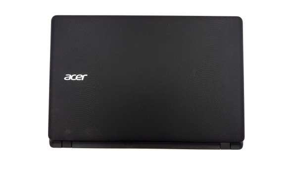 Ноутбук Acer Aspire ES1-524 AMD A9-9410 8 GB RAM 500 GB HDD [15.6"] - ноутбук Б/В