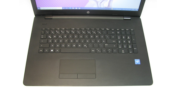 Ноутбук HP Laptop 17-bs553ng Intel Celeron N3060 4Gb RAM 500Gb HDD [17.3"] - ноутбук Б/У