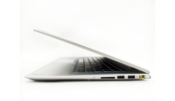 Ноутбук Lenovo IdeaPad U330p Intel Core I5-4200U 4 GB RAM 256 GB SSD [13"] - ноутбук Б/В - 251560
