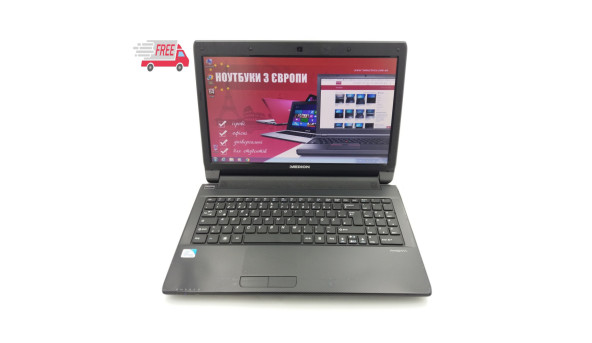 Ноутбук Medion Akoya E6227 Intel Pentium B960 4 GB RAM 500 GB HDD [15.6"] - ноутбук Б/У