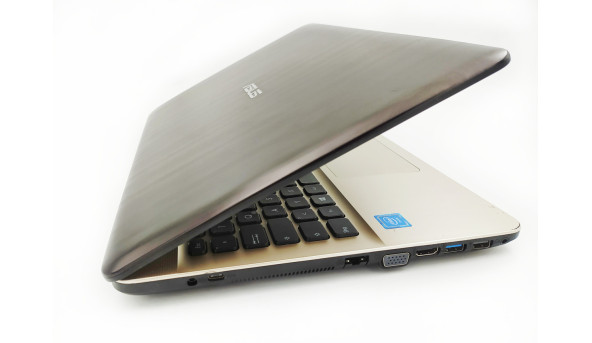 Ноутбук Asus VivoBook X541NA Intel Celeron N3350 4 GB RAM 500 GB HDD [15.6"] - ноутбук Б/В - 251781