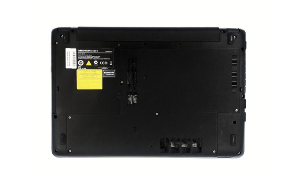 Ноутбук Medion Akoya E6417 Intel Core I3-5157U 8 GB RAM 1000 GB HDD [IPS FullHD 15.6"] - ноутбук Б/В - 252417