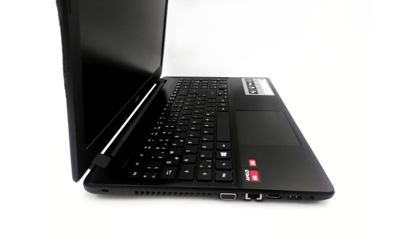 Ноутбук Acer Aspire E5-521 AMD A8-6410 4 GB RAM 500 GB HDD AMD Radeon R5 200 [15.6"] - ноутбук Б/У - 252419