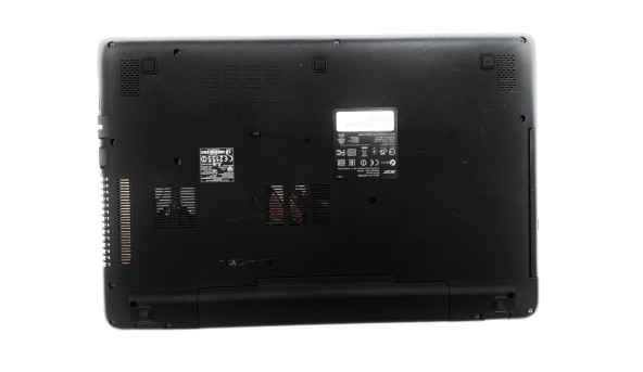 Ноутбук Acer Aspire E5-521 AMD A8-6410 4GB RAM 500GB HDD AMD Radeon R5 200 [15.6"] - ноутбук Б/В