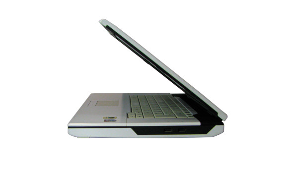 Ноутбук Fujitsu Siemens 3525 Intel Core 2 Duo P7350 3Gb RAM 320Gb HDD [15.4"] - ноутбук Б/В
