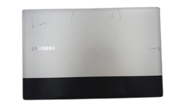 Ноутбук Samsung RV720 Intel Core I3-2310M 4 GB RAM 320 GB HDD NVIDIA GeForce GT 520M [17.3"] - ноутбук Б/У - 252472