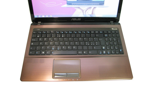 Ноутбук Asus X53S Intel Core i5-2430M 4Gb RAM 500gb HDD NVIDIA GeForce GT 540M 1Gb 15.6" Б/У - 252856