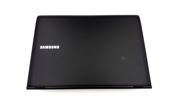 Ноутбук Samsung P480 Intel Core I3-370M 4 GB RAM 160 GB HDD NVIDIA GeForce GT 330M [14"] - ноутбук Б/У