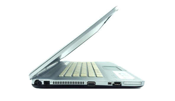 Ноутбук Sony Vaio PCG-7185 Intel Pentium T4300 4 GB RAM 230 GB HDD [15.6"] - ноутбук Б/В
