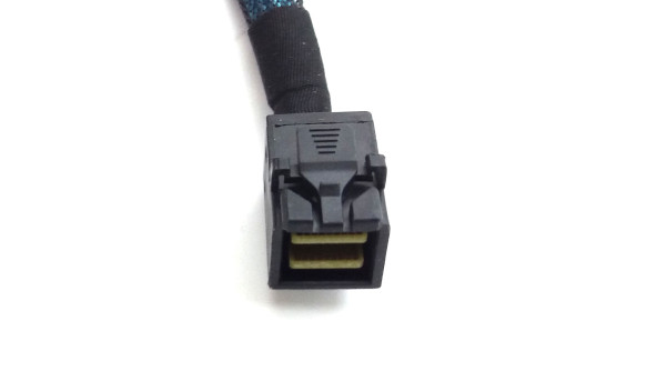 Серверный кабель Mini SAS 36 Pin SFF-8087 на 4 x SAS 29 Pin SFF-8482 c 15 Pin SATA питанием Б/В
