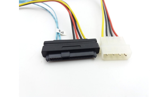 Серверний кабель Mini SAS 36 Pin SFF-8087 на 4 x SAS 29 Pin SFF-8482 c 15 Pin SATA живленням Б/В