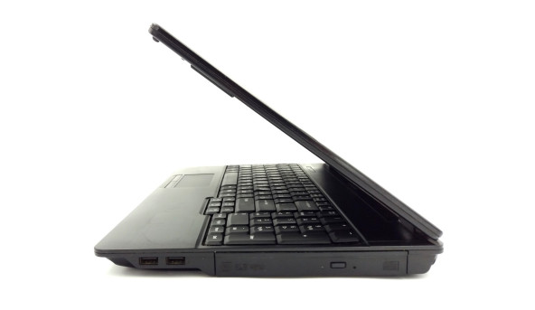 Ноутбук eMachines E528 Intel Celeron T3000 3 GB RAM 150 GB HDD [15.6"] - ноутбук Б/В - 253632