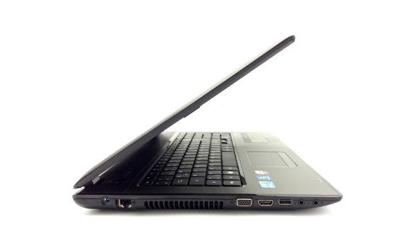 Ноутбук Acer Aspire 7741G Intel Core I3-370M 4 GB RAM 500 GB HDD ATI Radeon HD 5470M [17.3"] - ноутбук Б/В