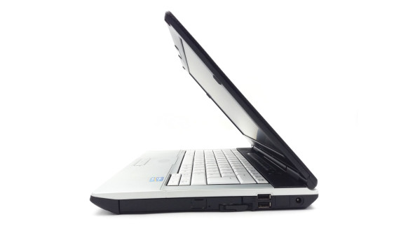 Ноутбук Fujitsu Lifebook S751 Intel Core i5-2520M 3Gb RAM 300Gb HDD [14"] - ноутбук Б/В - 253739